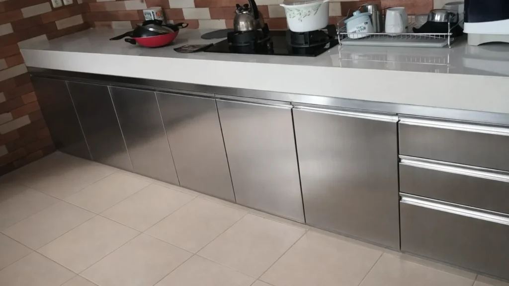 Ibu Leli - Perumahan Kota Wisata Cibubur